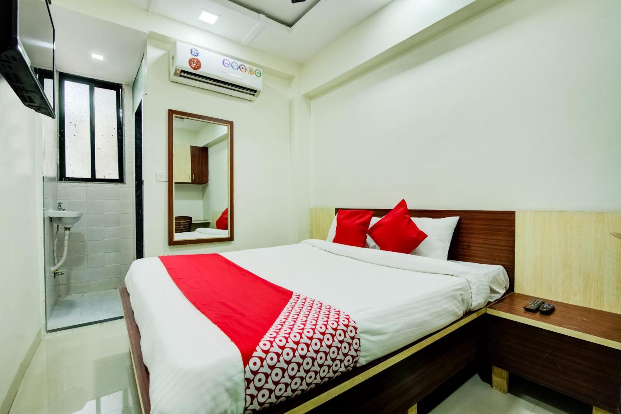 โอโย 36742 กุนัล พาเลซ Hotel นาวีมุมไบ ภายนอก รูปภาพ